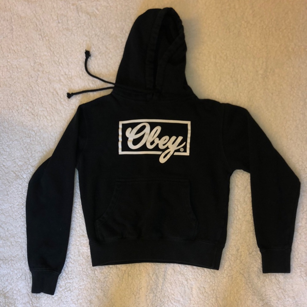 Cropped obey hoodie